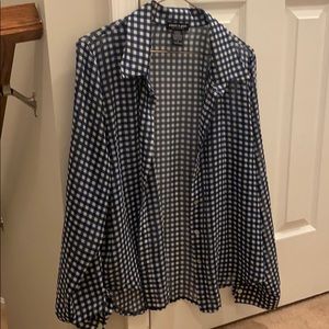 Long sleeve button down blouse size large gingham